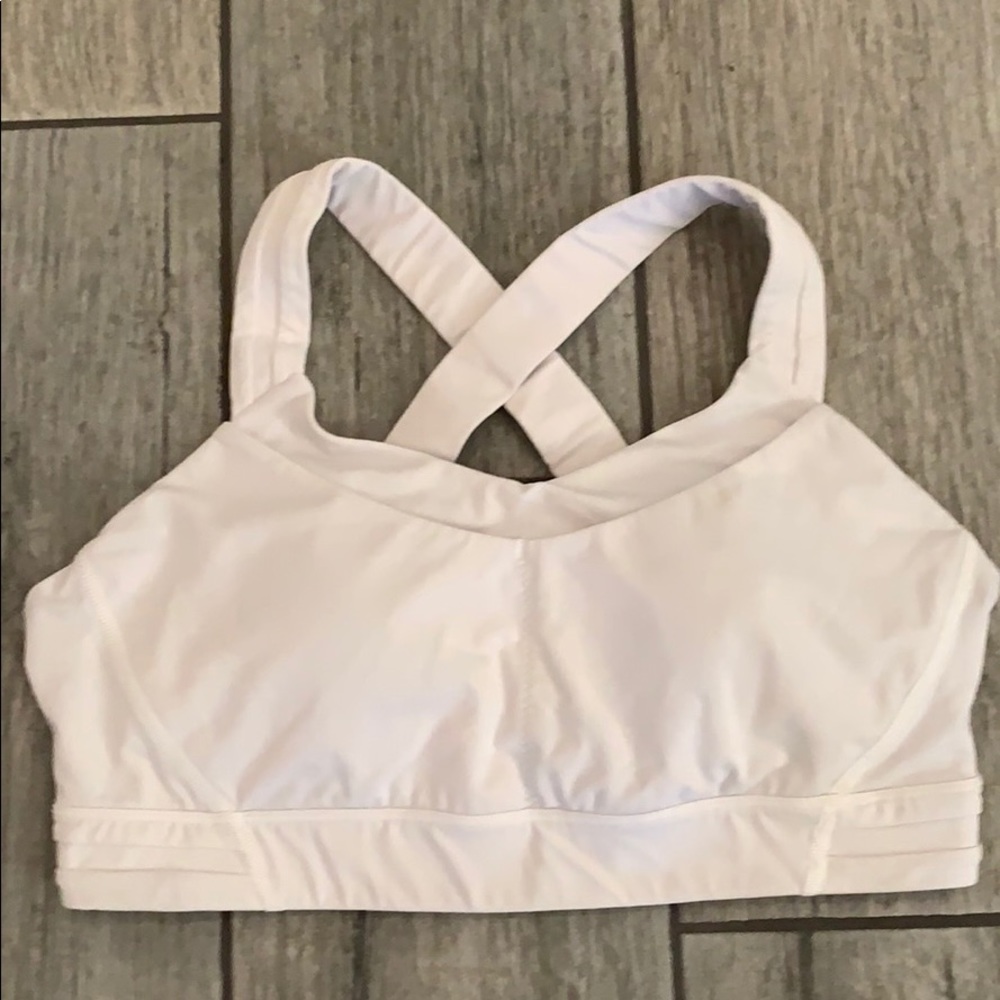 Lululemon sports bra